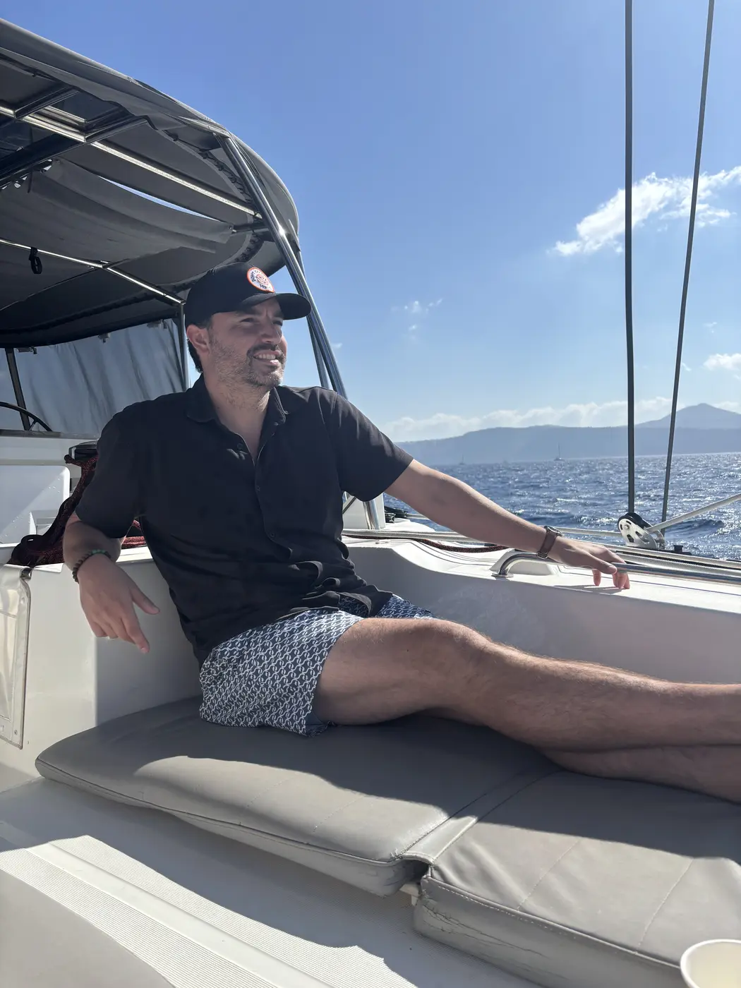 Sailing the Santorini caldera